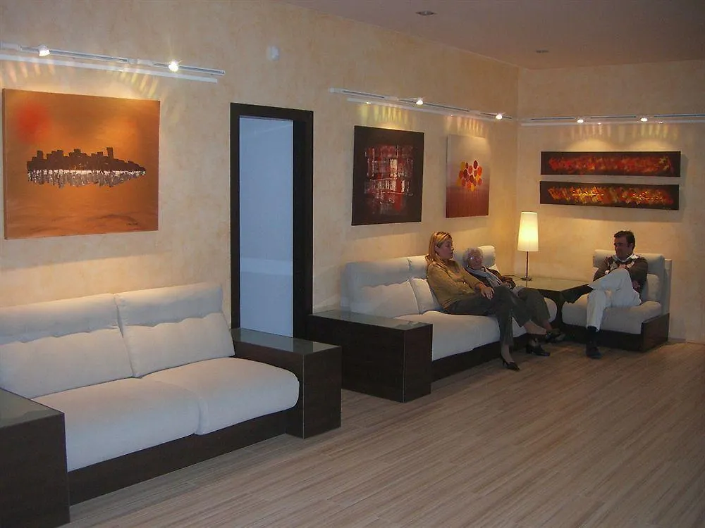 Bay Hotel Rosas 2*,  España