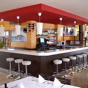 Rosamar Hotel