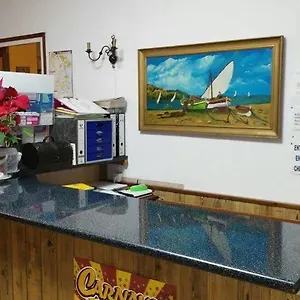 Creus Hotel